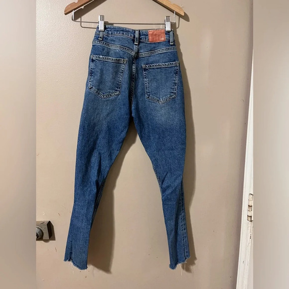 ZARA Jeans Raw Hem Size 2 - Picture 6 of 6